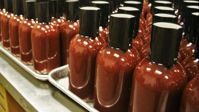 iStock-512800232-3_Bottled_Hot Sauce